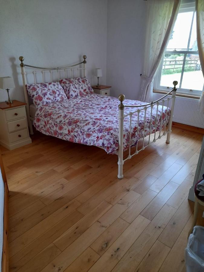 Katy Kellys Countryside Self Catering Cottage 罗斯康芒 外观 照片