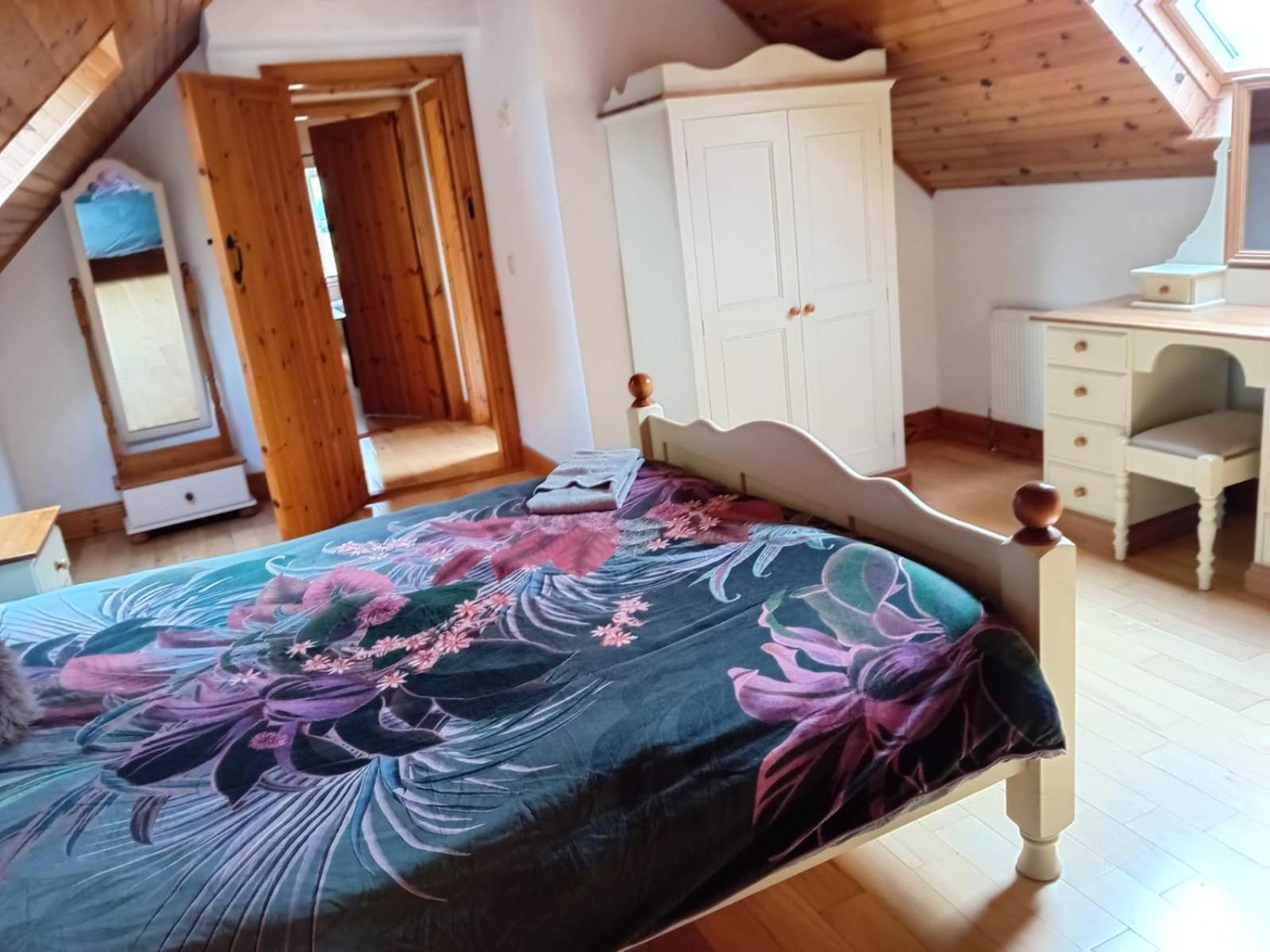 Katy Kellys Countryside Self Catering Cottage 罗斯康芒 外观 照片
