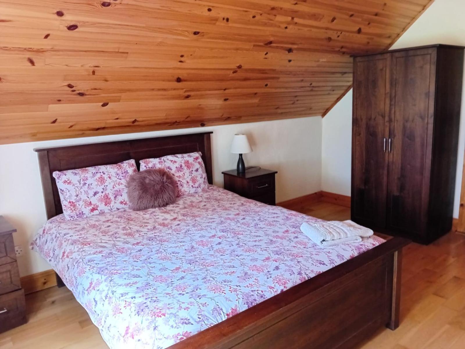Katy Kellys Countryside Self Catering Cottage 罗斯康芒 外观 照片