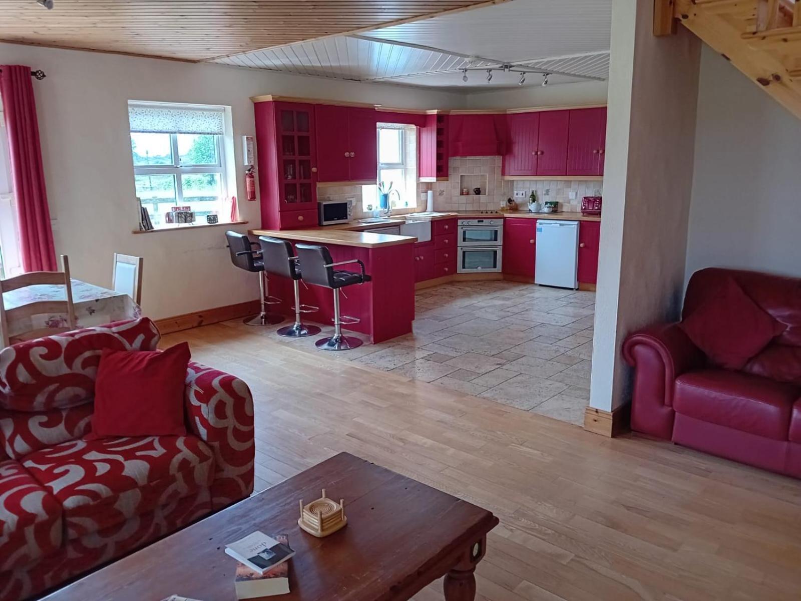 Katy Kellys Countryside Self Catering Cottage 罗斯康芒 外观 照片