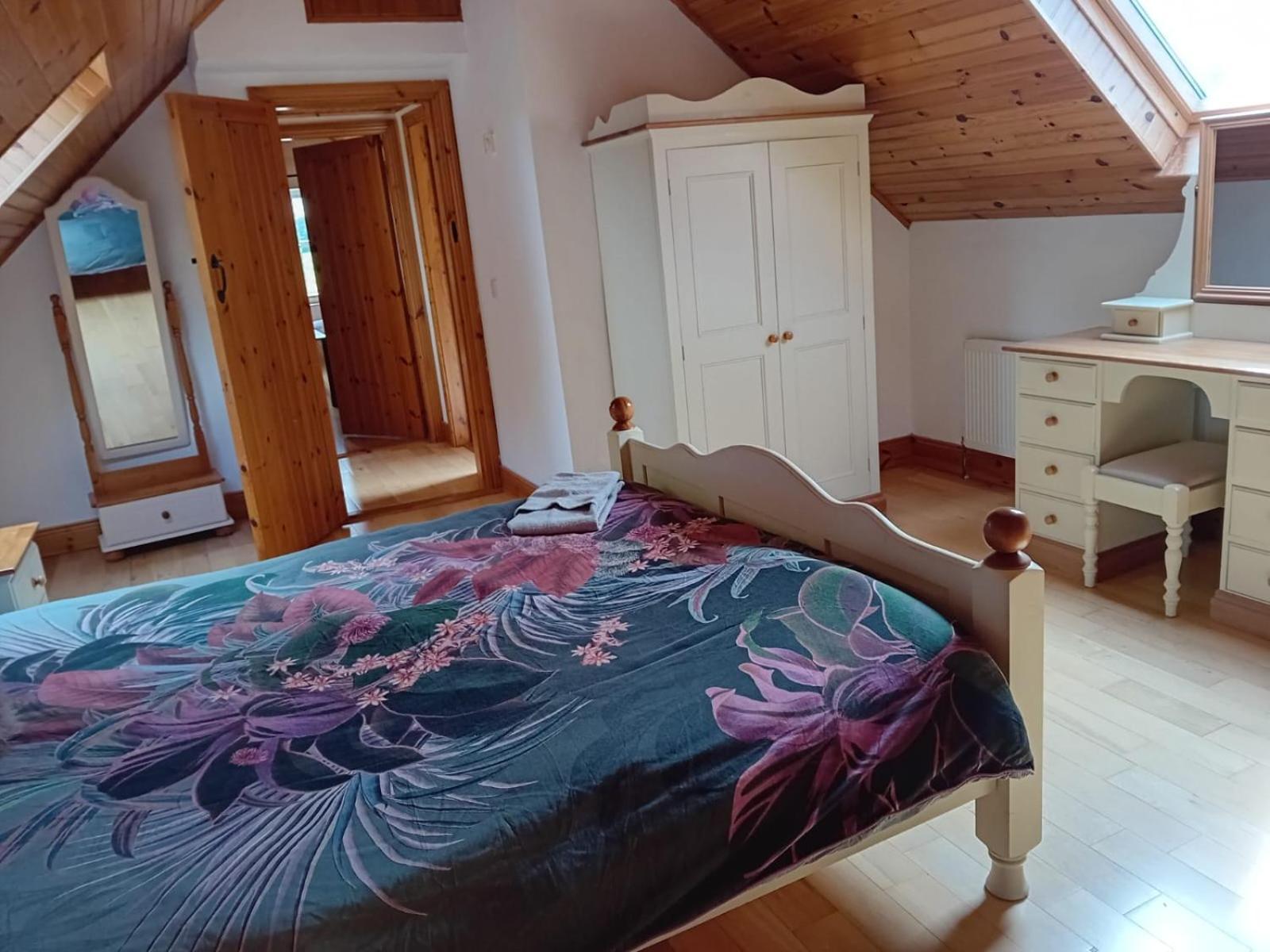Katy Kellys Countryside Self Catering Cottage 罗斯康芒 外观 照片